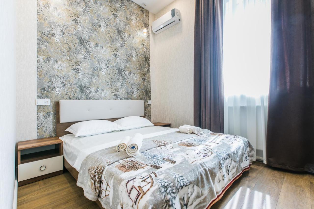 Sweet Home 6 Vip At Rustaveli Avenue ティビリシ エクステリア 写真