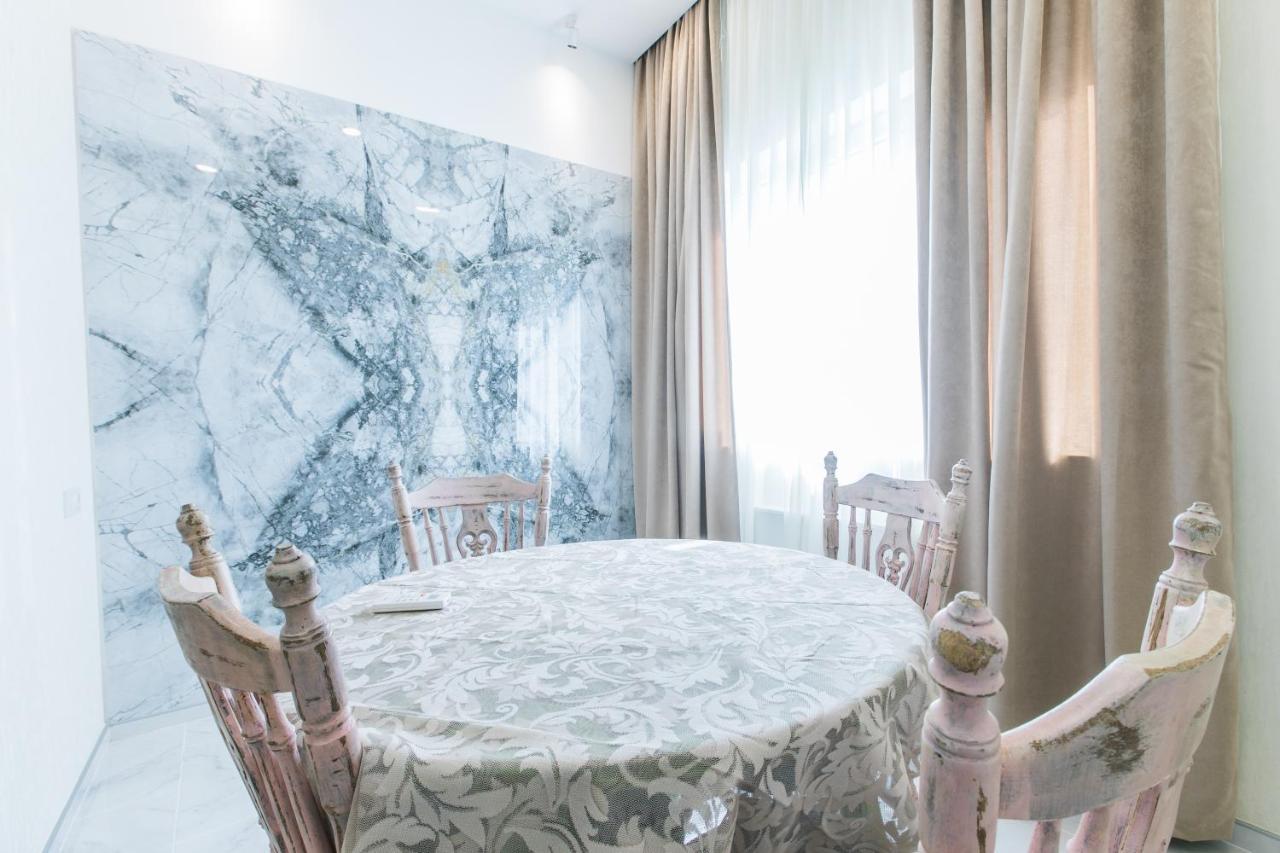 Sweet Home 6 Vip At Rustaveli Avenue ティビリシ エクステリア 写真