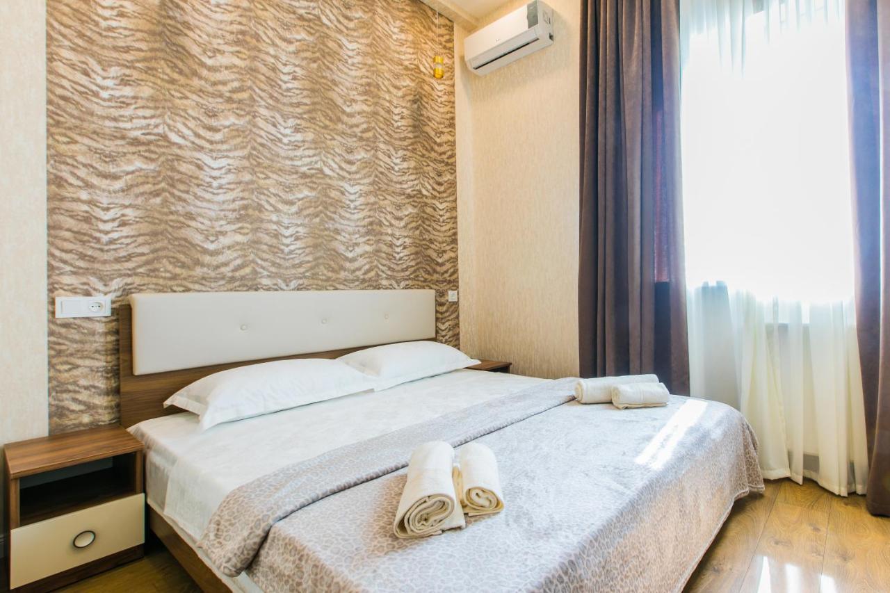 Sweet Home 6 Vip At Rustaveli Avenue ティビリシ エクステリア 写真