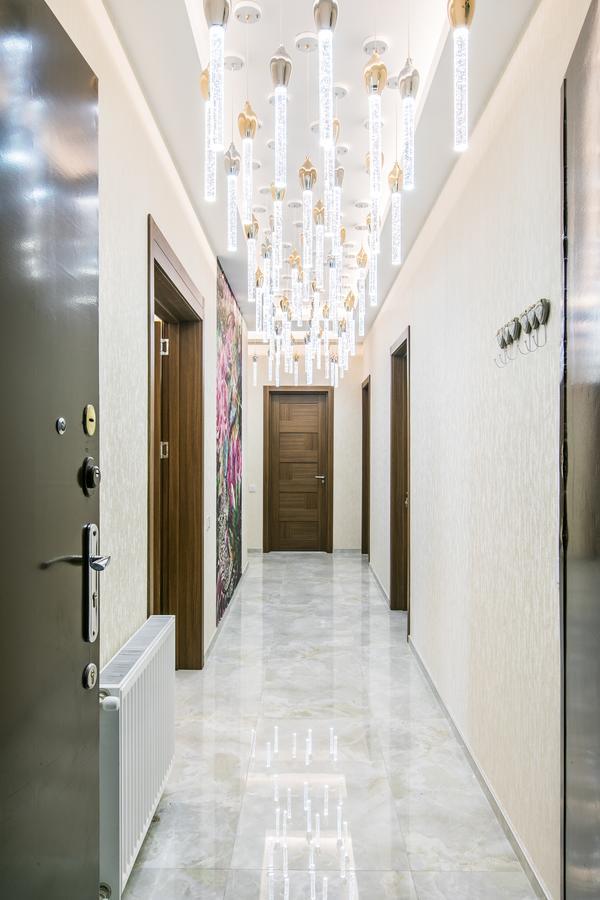 Sweet Home 6 Vip At Rustaveli Avenue ティビリシ エクステリア 写真